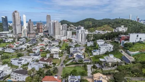Terreno à venda no bairro Praia Brava de Itajaí em Itajaí/SC
