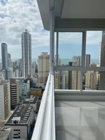 Apartamento à venda no bairro Centro em Balneário Camboriú/SC