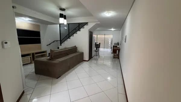 Casa à venda no bairro Ressacada em Itajaí/SC