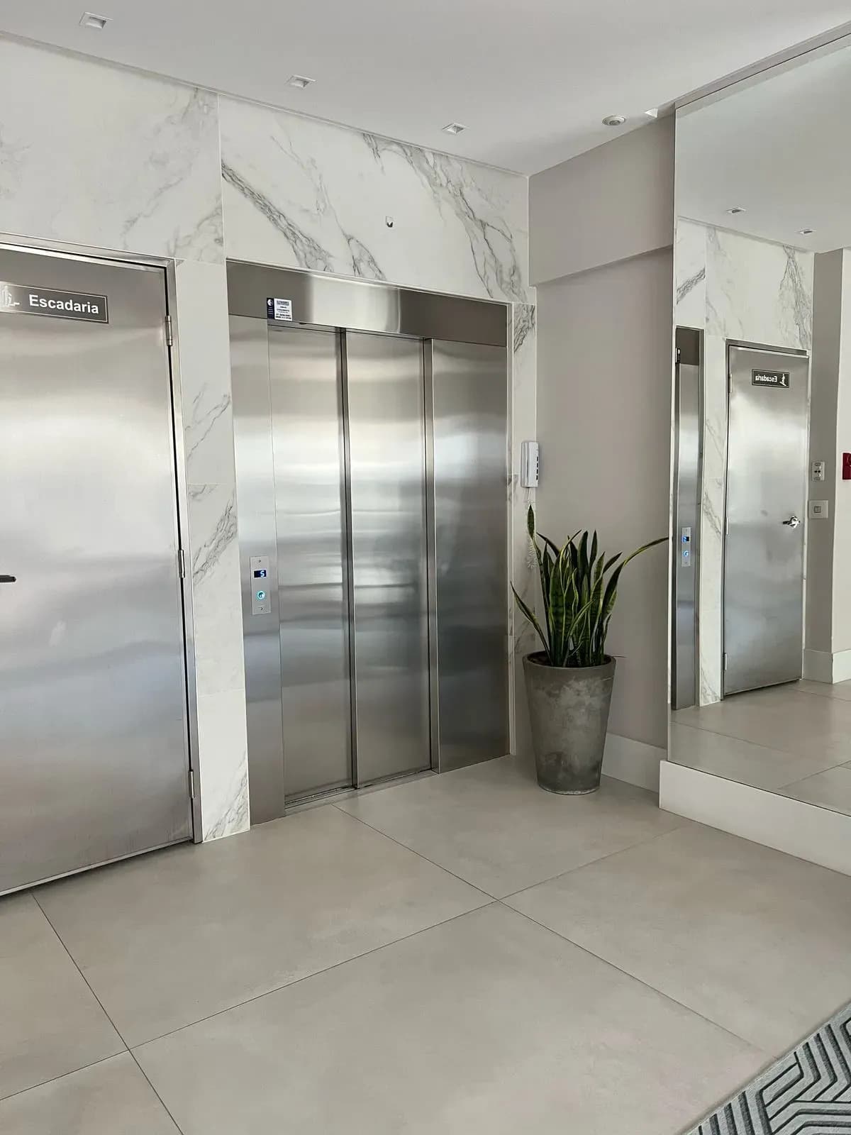 Apartamento à venda no bairro Praia dos Amores em Balneário Camboriú/SC