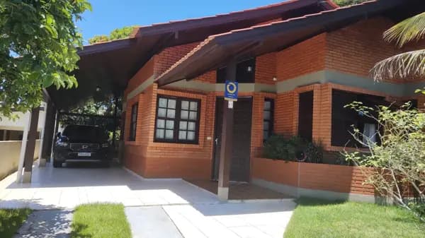 Casa à venda no bairro Ingleses do Rio Vermelho em Florianópolis/SC