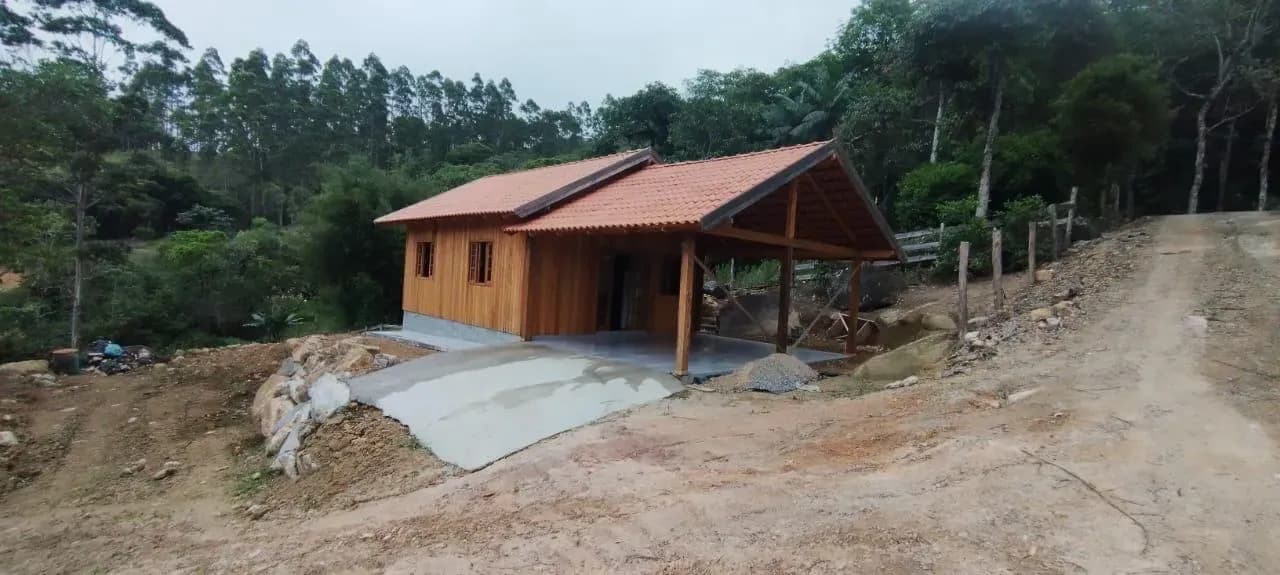 Terreno à venda no bairro Itinga em Tijucas/SC