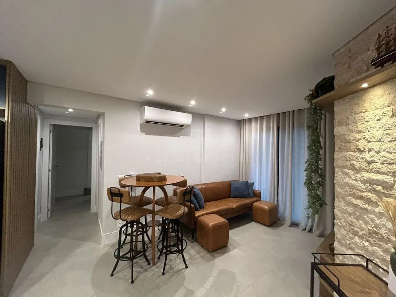 Apartamento à venda no bairro Balneário Santa Clara em Itajaí/SC