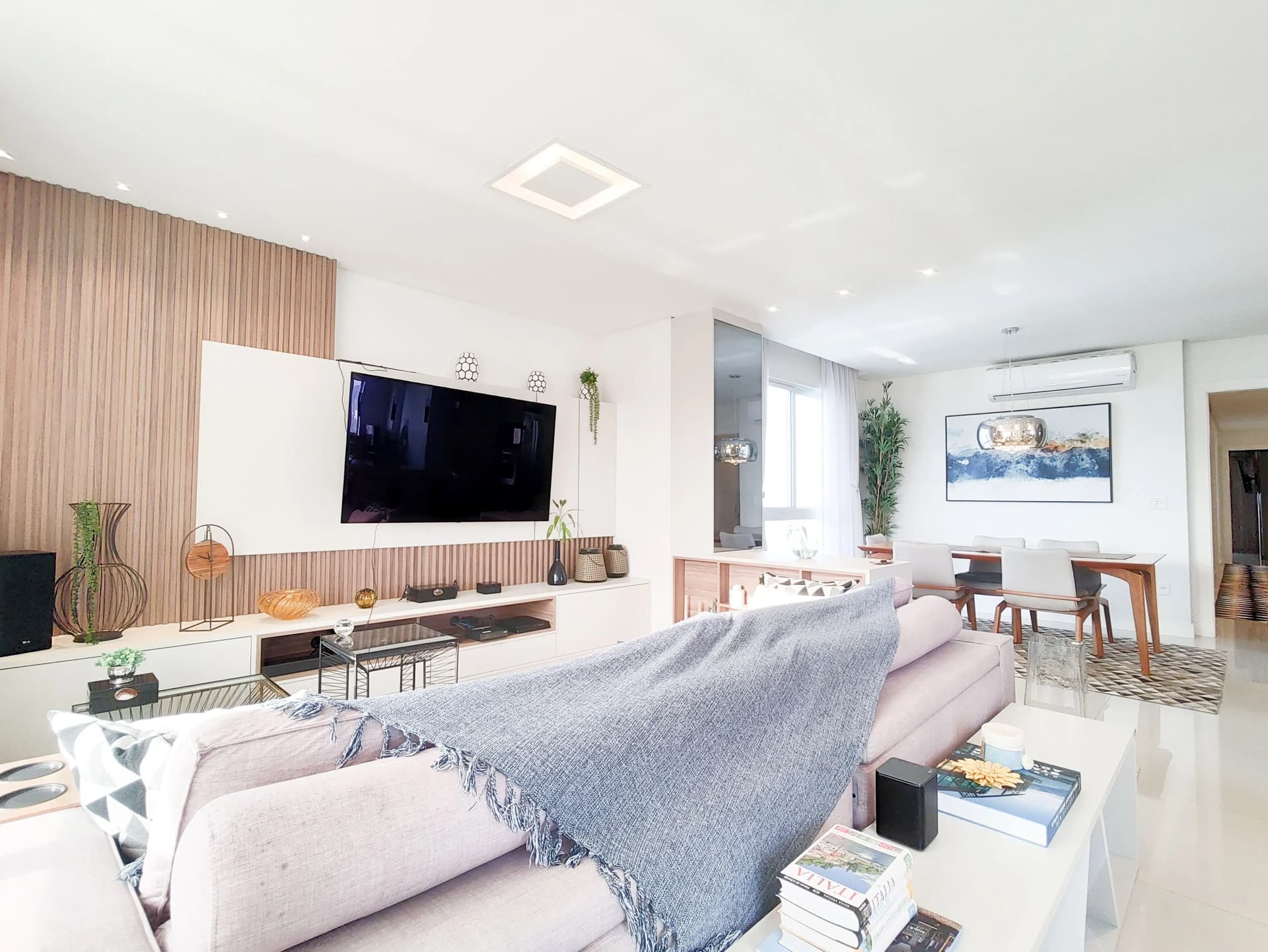 Apartamento à venda no bairro Pioneiros em Balneário Camboriú/SC
