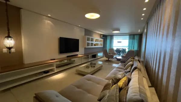 Apartamento à venda no bairro Centro em Balneário Camboriú/SC