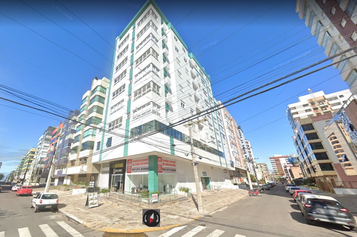 Apartamento com 2 dormitórios (1 suíte) em Capão da Canoa