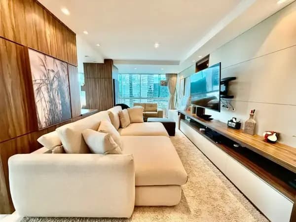 Apartamento à venda no bairro Centro em Balneário Camboriú/SC