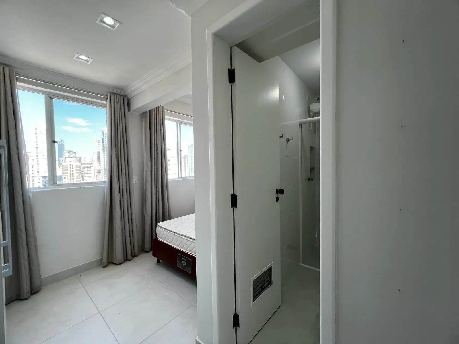 Apartamento à venda no bairro Centro em Balneário Camboriú/SC