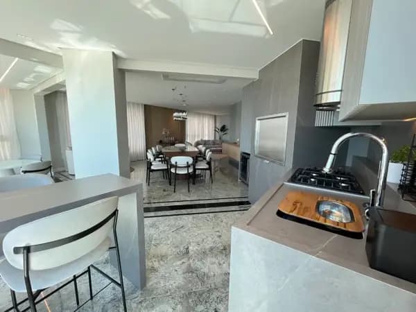 Apartamento à venda no bairro Centro em Balneário Camboriú/SC