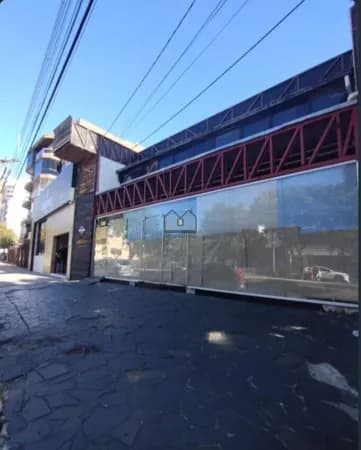 Loja em Avenida Central