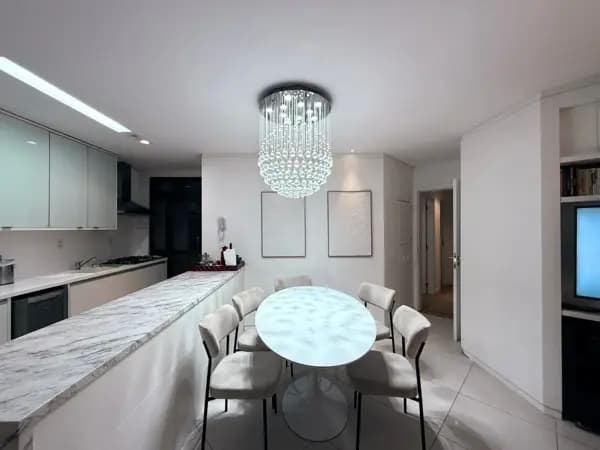 Apartamento à venda no bairro Centro em Florianópolis/SC