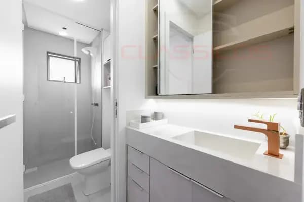 Apartamento à venda no bairro Itacolomi em Balneário Piçarras/SC