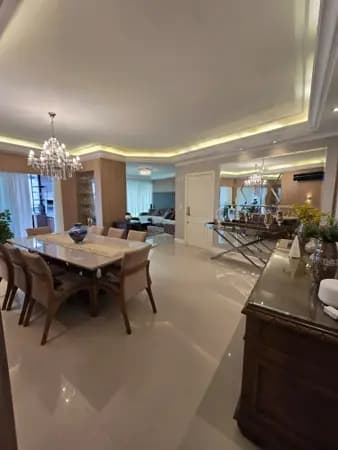 Apartamento à venda no bairro Centro em Balneário Camboriú/SC