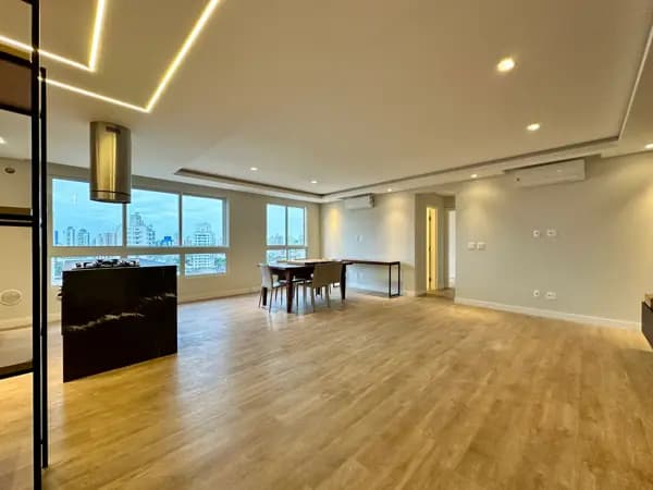 Apartamento à venda no bairro São Judas em Itajaí/SC