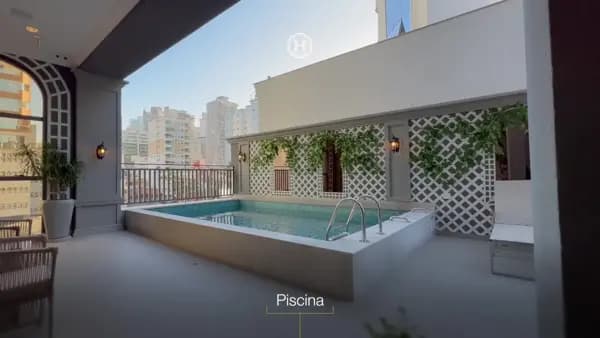 Apartamento à venda no bairro Meia Praia em Itapema/SC