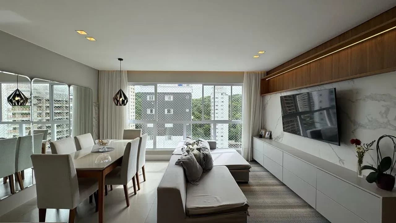 Apartamento à venda no bairro Pioneiros em Balneário Camboriú/SC