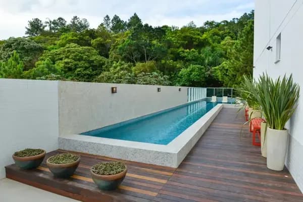 Apartamento à venda no bairro Pioneiros em Balneário Camboriú/SC