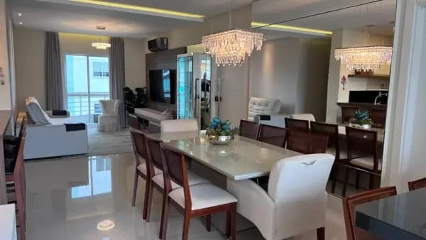 Apartamento à venda no bairro Centro em Balneário Camboriú/SC