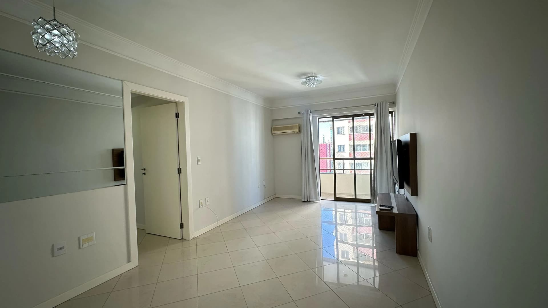 Apartamento à venda no bairro Centro em Balneário Camboriú/SC