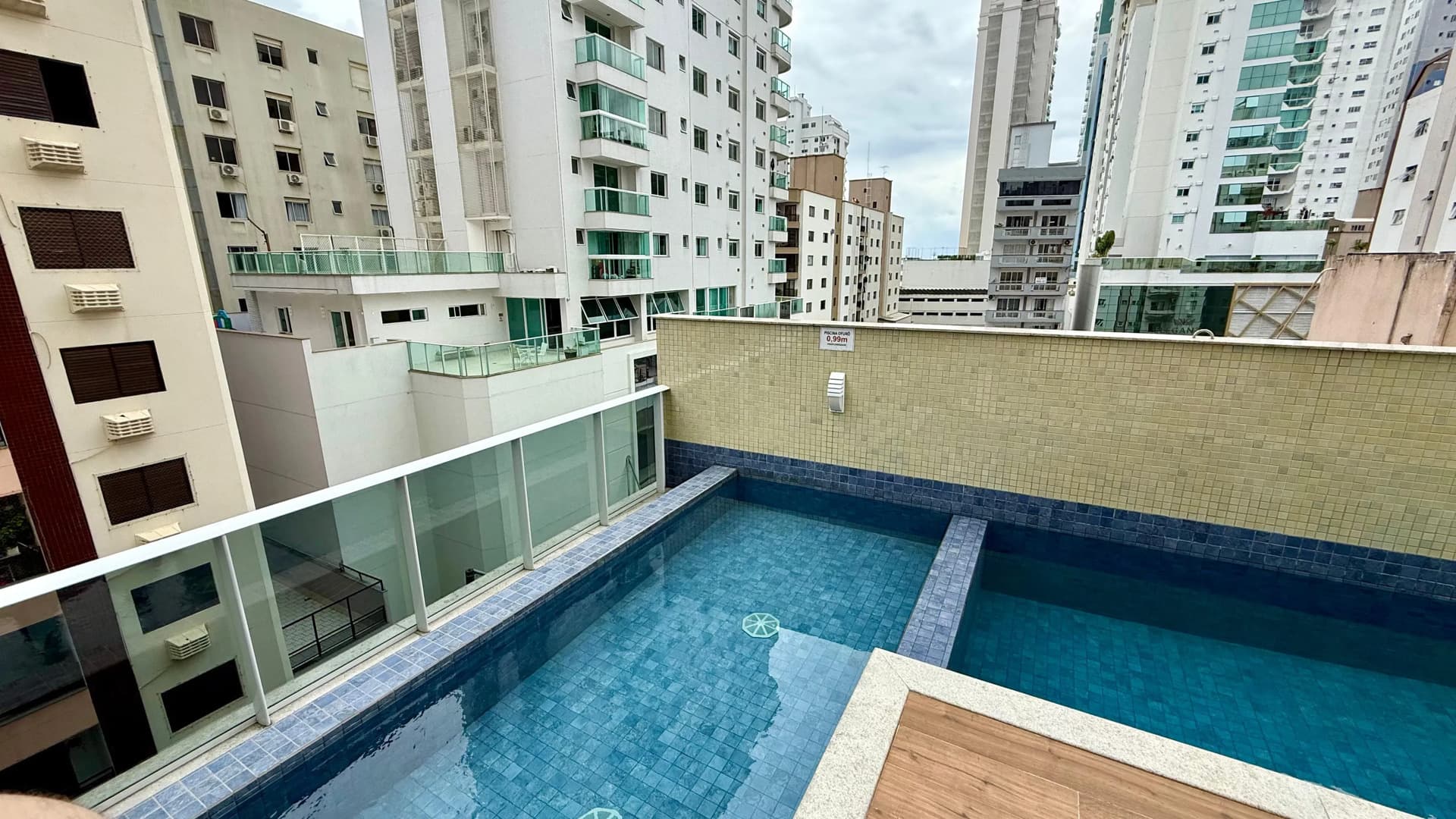 Apartamento à venda no bairro Centro em Balneário Camboriú/SC
