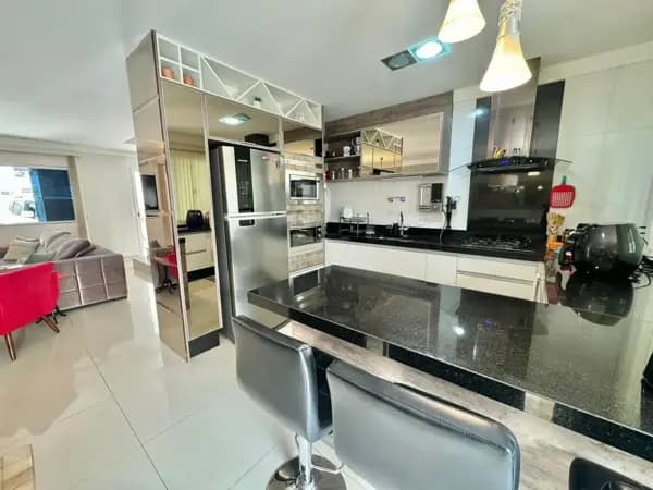 Casa à venda no bairro Ariribá em Balneário Camboriú/SC