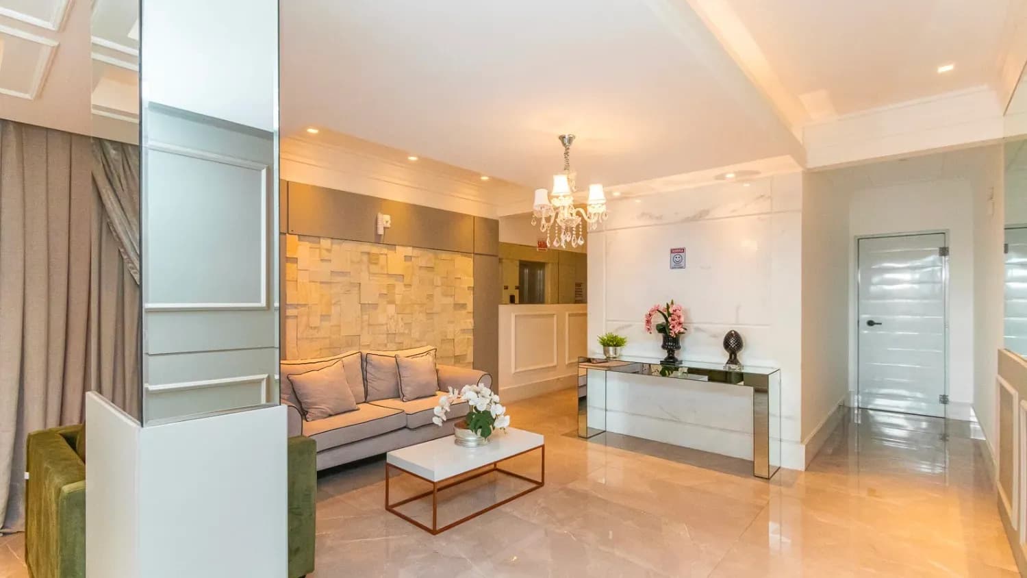 Apartamento à venda no bairro Tabuleiro em Camboriú/SC