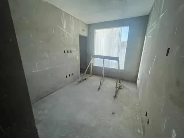 Apartamento à venda no bairro Pioneiros em Balneário Camboriú/SC