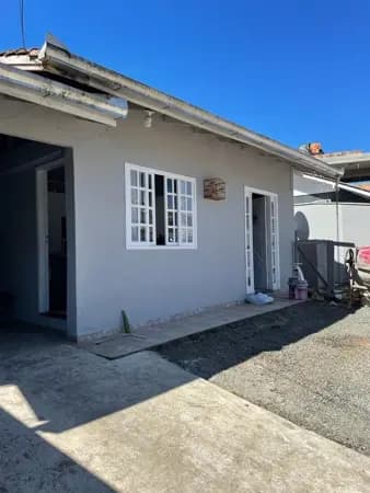 Casa à venda no bairro Monte Alegre em Camboriú/SC