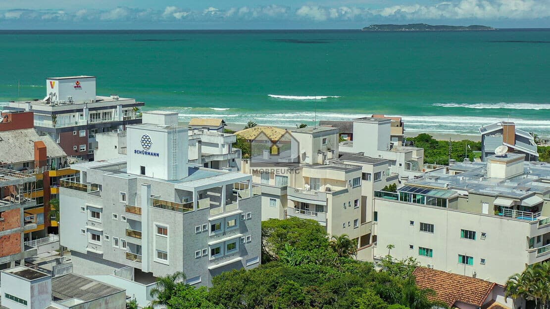 Apartamento com 2 suítes na Praia de Mariscal - Bombinhas