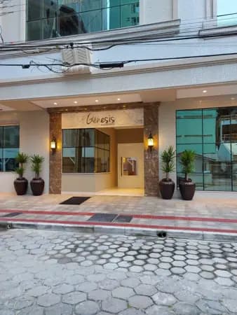 Apartamento à venda no bairro Meia Praia em Itapema/SC