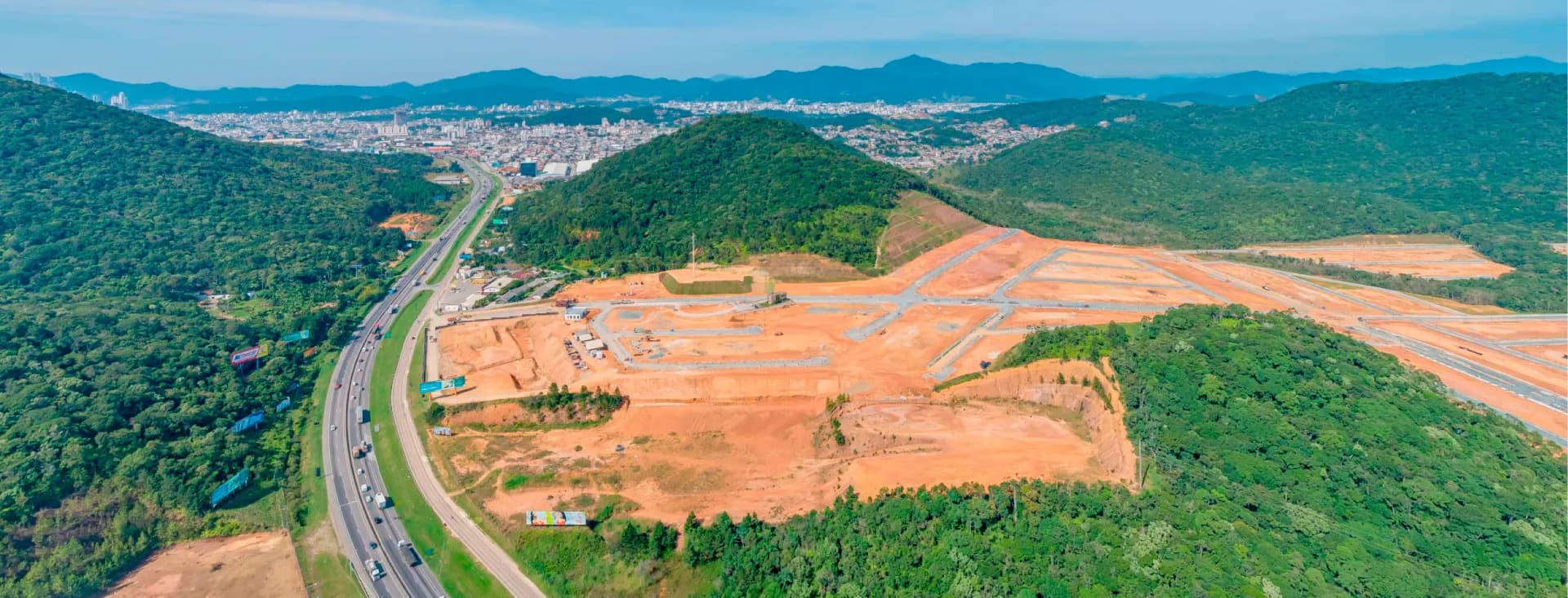 Terreno à venda no bairro VARZEA DO RANCHINHO em Camboriú/SC