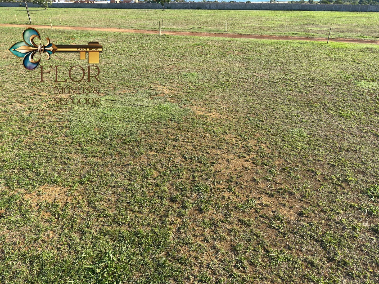 Área Urbana 20.000 m² em Chapada dos Guimarães – Frente para o novo asfalto e localização entre Condomínios de Alto Padrão