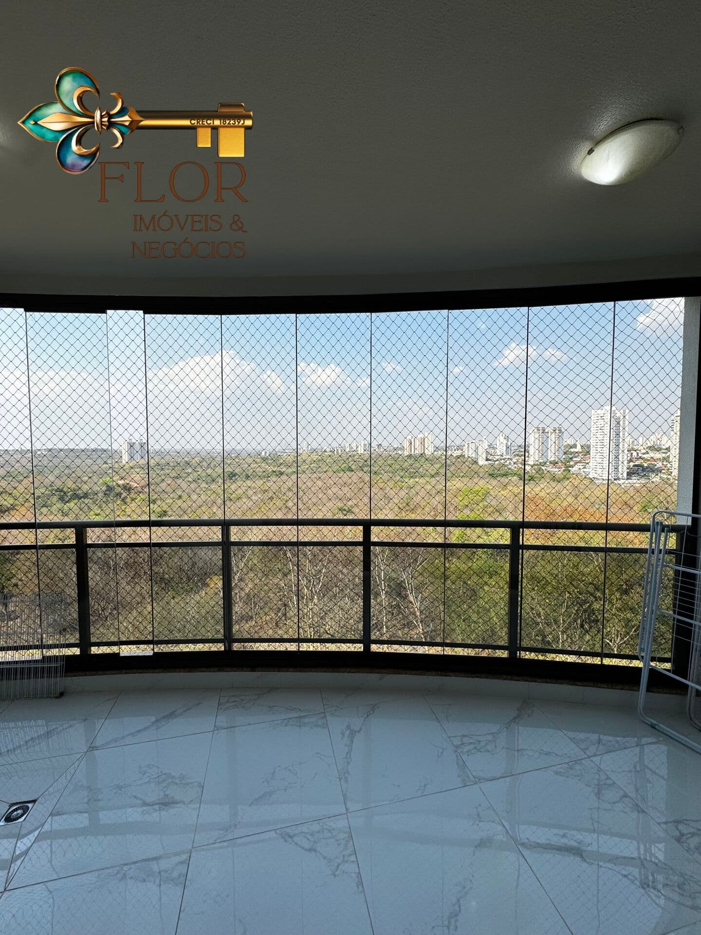 Apartamento 3 Suítes à Venda no Torre do Sol – Vista para Parque Mãe Bonifácia, Cuiabá