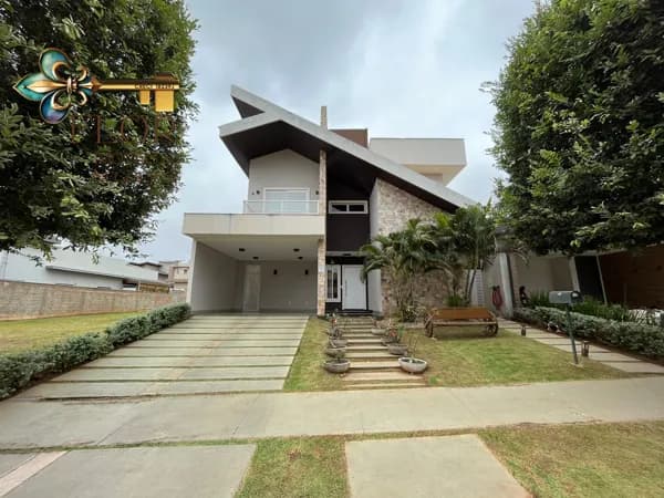 Casa de alto padrão com 300 m², 3 suítes, piscina e área gourmet no condomínio Belvedere 1 em Cuiabá