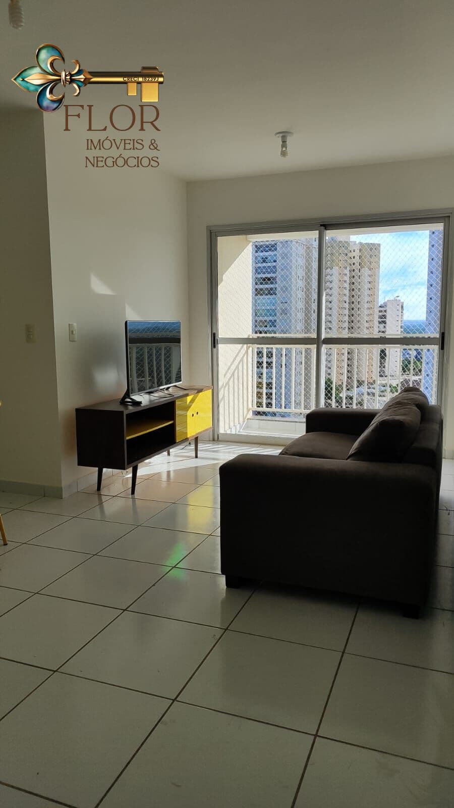 Apartamento mobiliado para locação no Jardim Olívia em Cuiabá com 2 quartos e 2 vagas