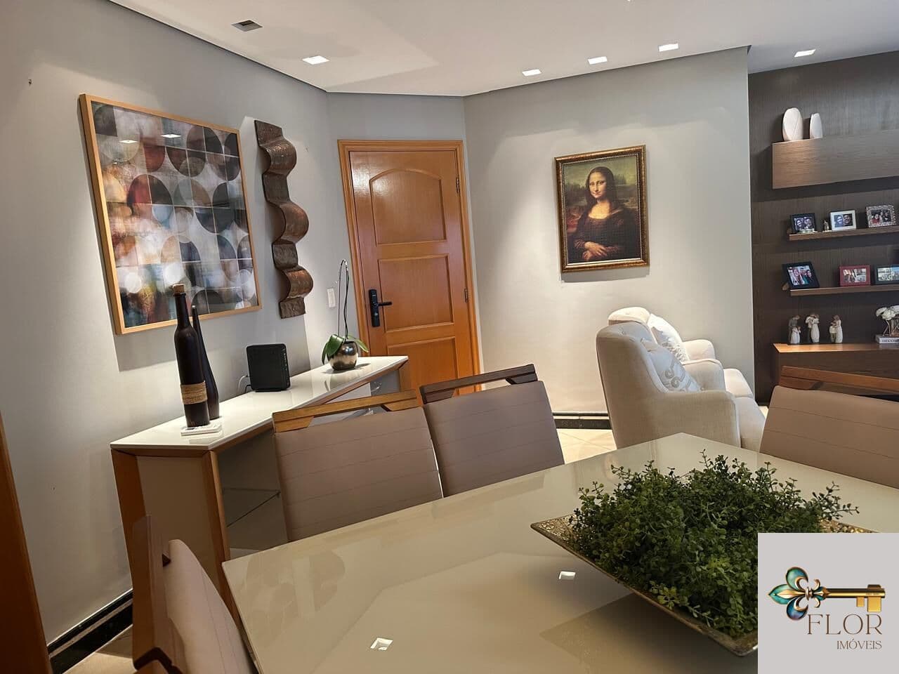 Apartamento de Alto Padrão à Venda no Vega Plaza – 170m², 4 Quartos e Oportunidade de Unir ao Vizinho