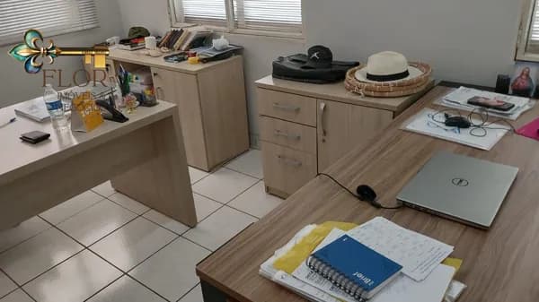 Casa térrea no Aráes bem localizada, Ponto Comercial ou Residencial