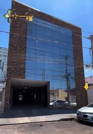 Prédio 3 andares à venda na Cidade Alta em Cuiabá com 690m²
