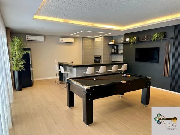 Apartamento com 3 suítes no Goiabeiras
