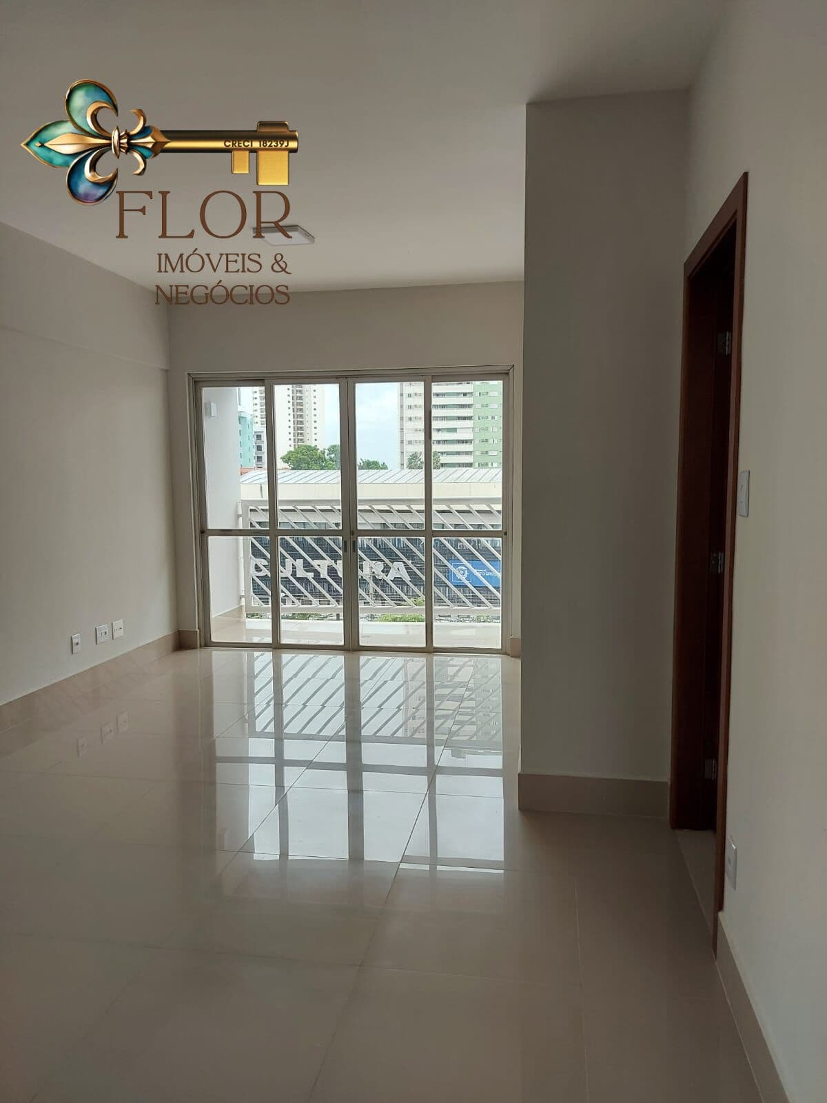 Apartamento à venda no Duque de Caxias em Cuiabá com 86m² – reformado, planejados e vista para o Parque Mãe Bonifácia