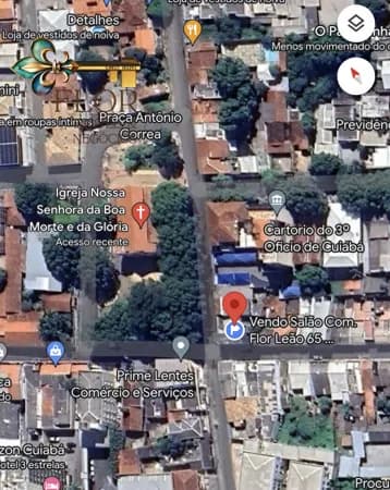 Salão comercial em frente à Igreja Boa Morte