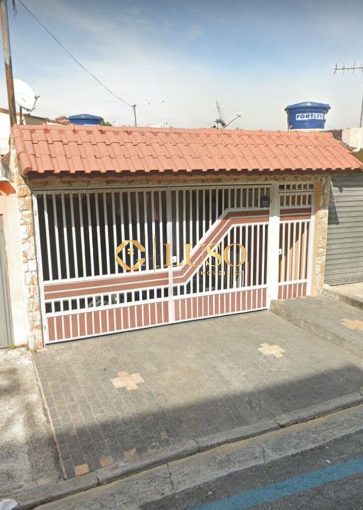 2 Sobrados no mesmo quintal - Para a Família ou para Renda Extra