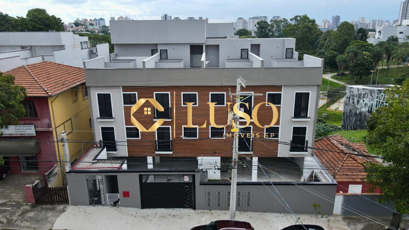 Apartamento com Terraço na Vila Eldízia