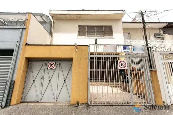 Lindo Sobrado com 2 vagas e Edicula nop Pq São Jorge 880mil