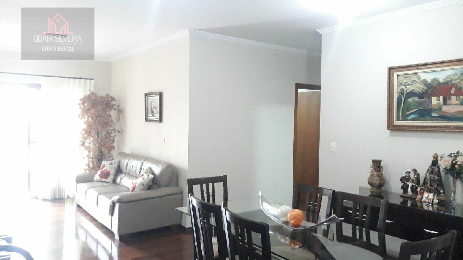 Apartamento Padrão 03 dormitórios sendo um suíte ao lado da Avenida Paschoal Ardito no São Manoel em Americana/SP