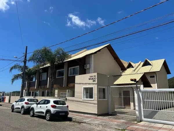 Casa Geminada em Ribeirão da Ilha, Florianópolis/SC