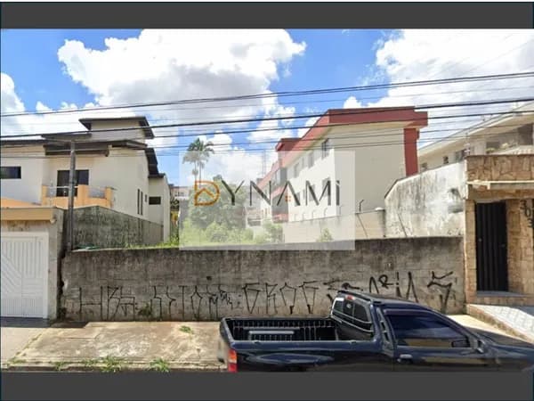 Maravilhoso terreno plano de 500m² (10m x 50m) no bairro Vila Lavinia