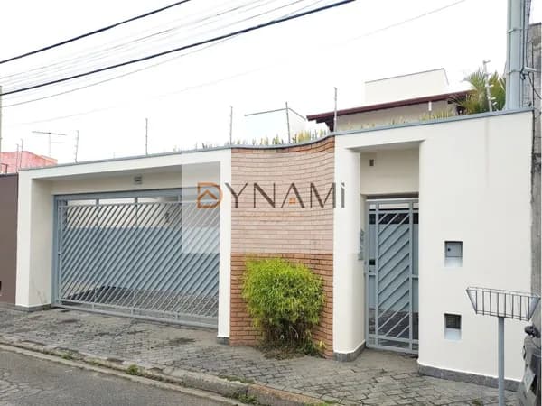 Maravilhoso Sobrado de Alto Padrão com 484m² próximo ao CCMC e Mogi Shopping