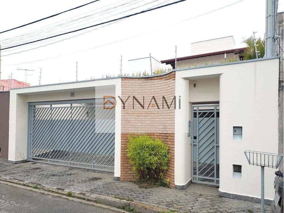 Maravilhoso Sobrado de Alto Padrão com 484m² próximo ao CCMC e Mogi Shopping