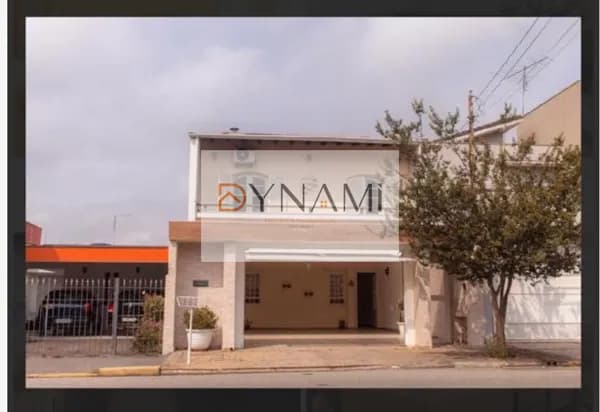 Maravilhoso Sobrado próximo ao Mogi Shopping com 220m² em um terreno de 260m²
